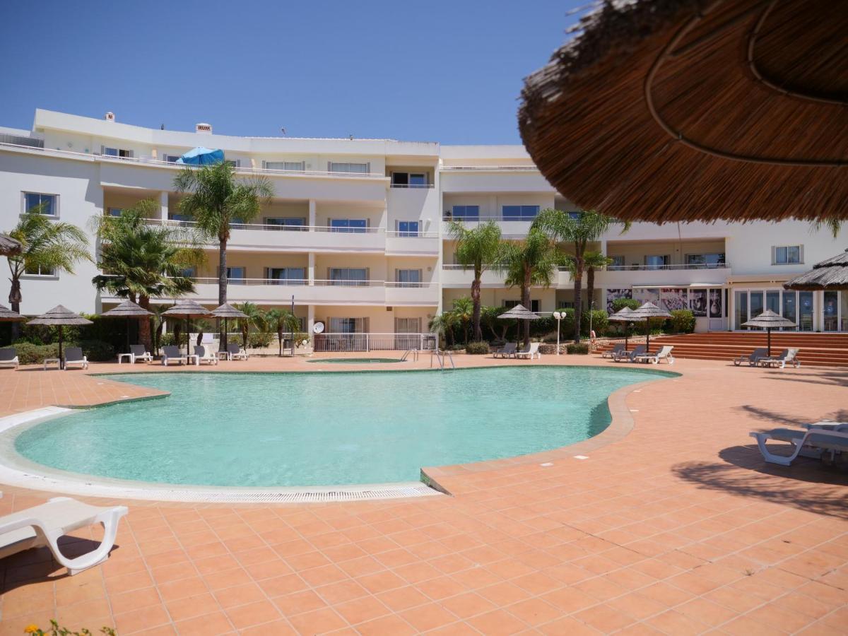 Large Penthouse Near Porto De Mos Beach With Magnificent Views In Lagos Luaran gambar